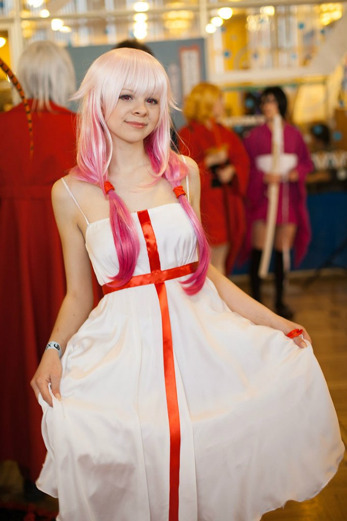 Yuzuriha Inori cosplay 3