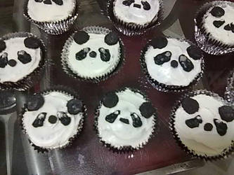 Panda Cupcakes
