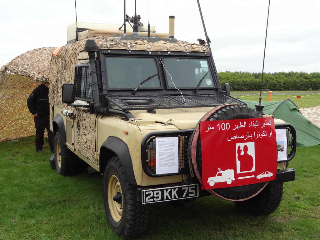 Military Rover Screen Military Land Rover by omick on DeviantArt