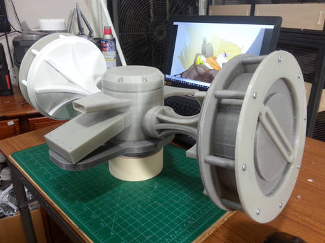 3D Printed Maneuver Gear Cosplay (2)