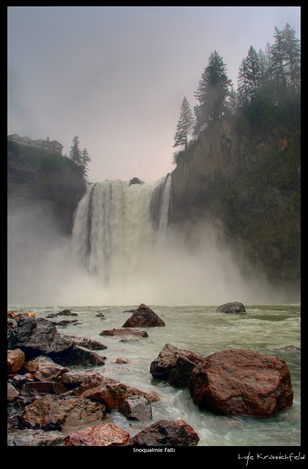 Snoqualmie Falls