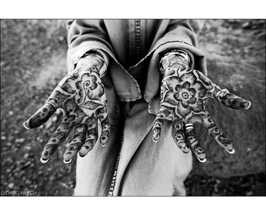 hands of henna