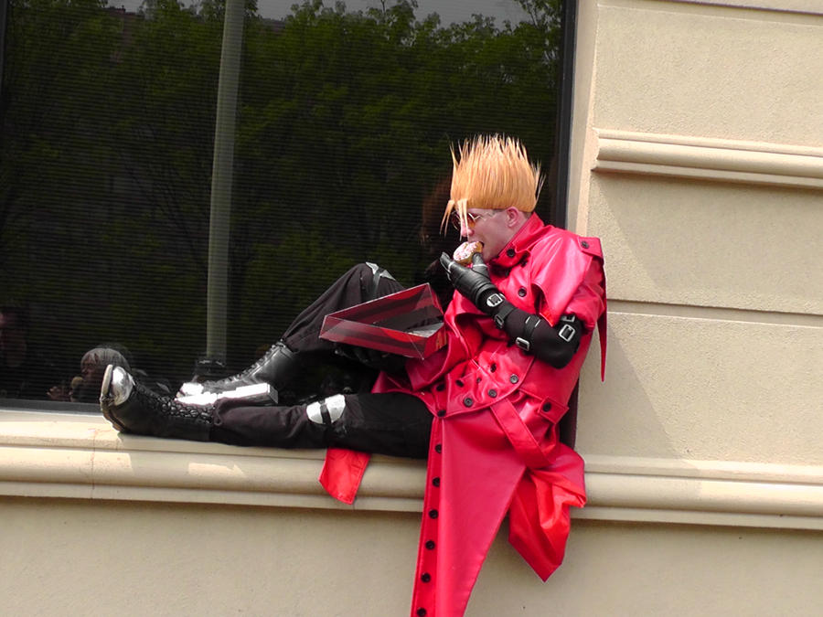 AN 2011 Vash Eating Donuts by EkaCoralian on DeviantArt