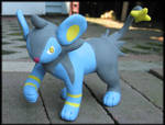 Luxio Sculpture by HollieBollie