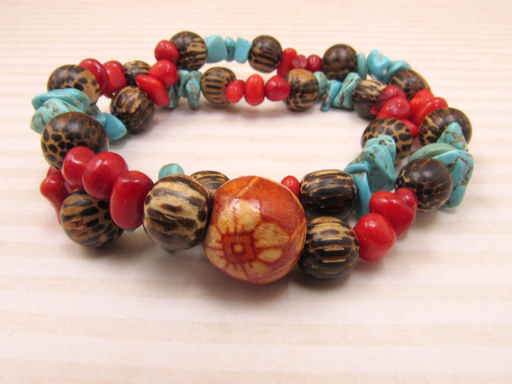 Coral, Wood and Turquoise Beaded Stretch Bracelet