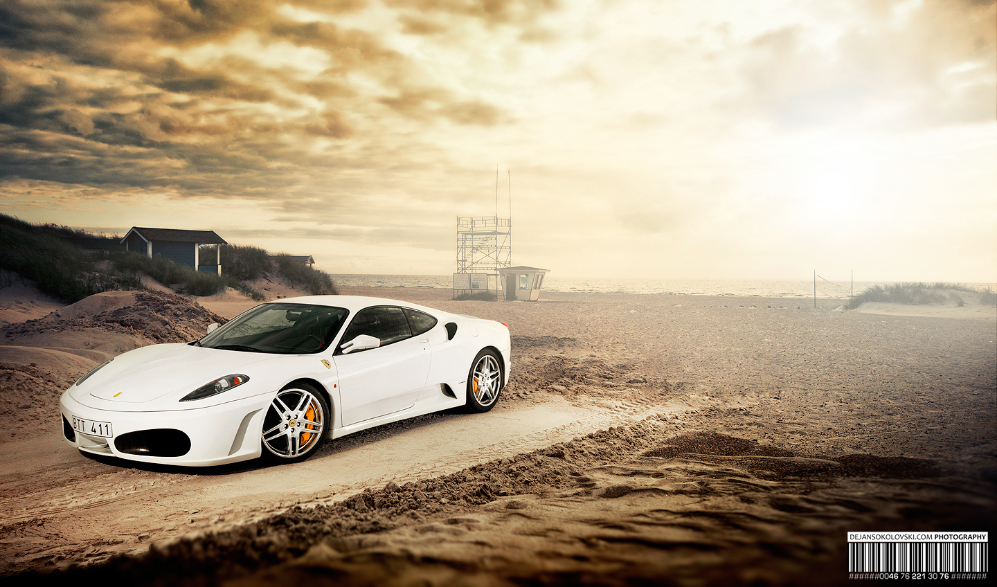 Ferrari F430 at the beach