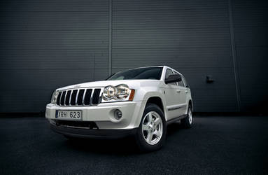 Jeep Grand Cherokee by dejz0r