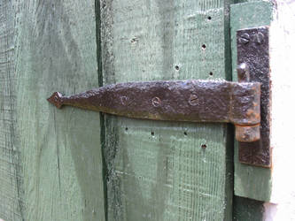 Old Hinge