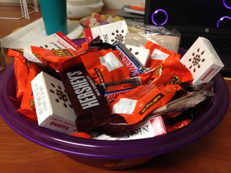 Sweet Treats Halloween Bowl