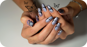 Butterfly wings nail art