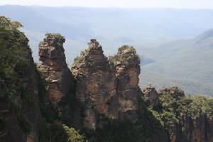 Three Sisters