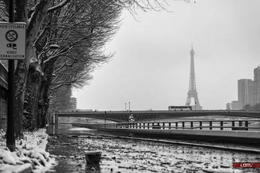 snow in Paris