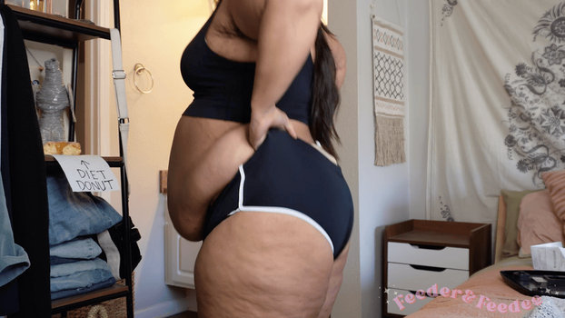 Men travesti bilan jinsiy aloqada boldim. Nemis jinsiy onasi