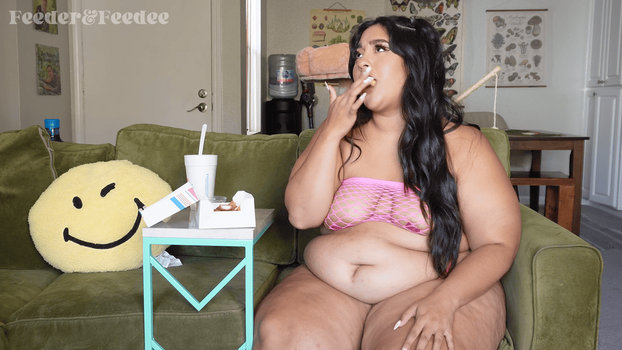 Porno lablar sorish Twilight Sparkle va Spike porno oyini