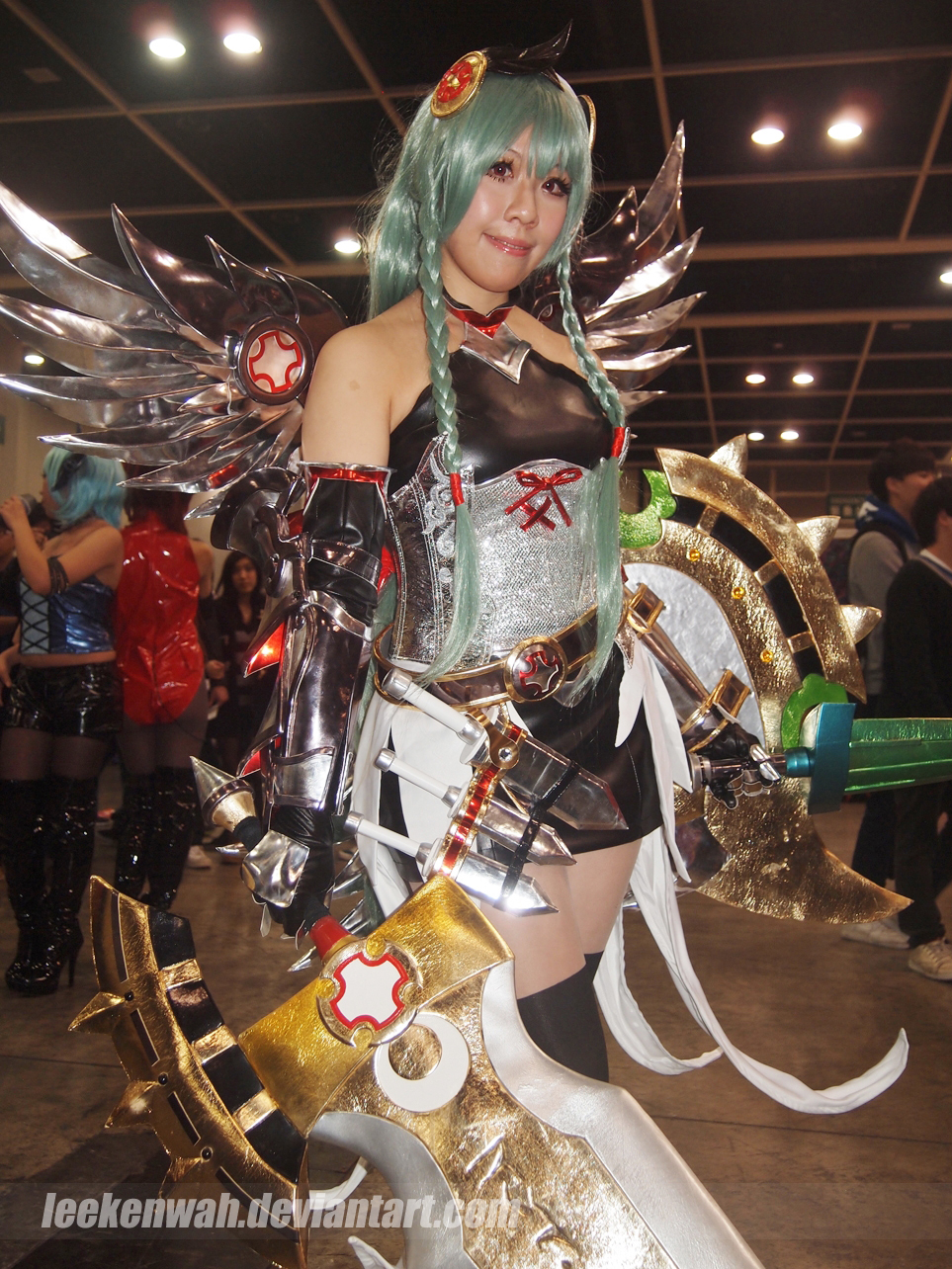 C3 HK 2014 - Puzzle and Dragons - Warrior Rose