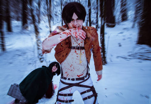 Winter cosplay: Mikasa and Eren #1