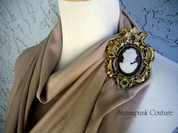 Resin Steampunk Cameo Pin