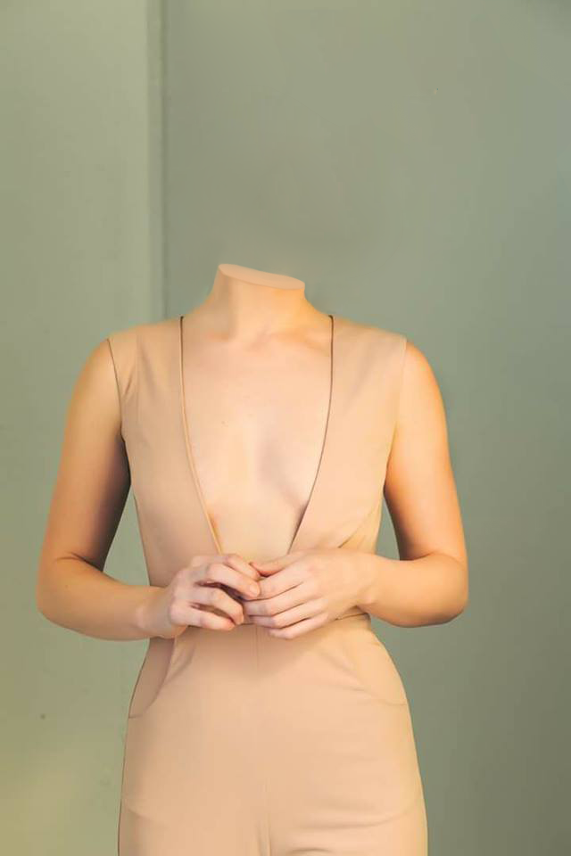 Dragaron88 Headless girl 1 by Dragaron88 on DeviantArt