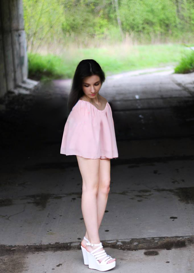 Dragaron88 Head and legs girl 8 by Dragaron88 on DeviantArt