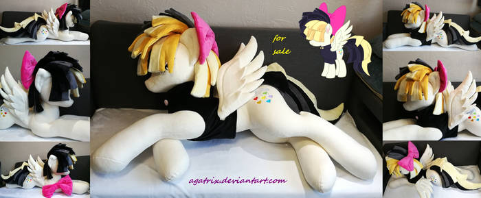 Life size Songbird Serenade plush