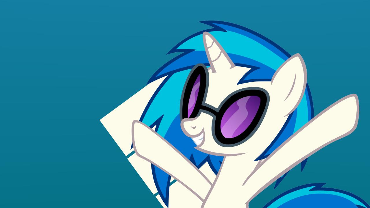 Smiling Vinyl Scratch