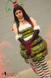 Caterpillar Alice - Madness Returns