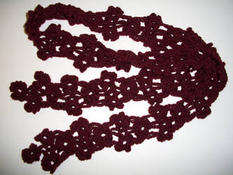 Maroon Flower Chain Scarf