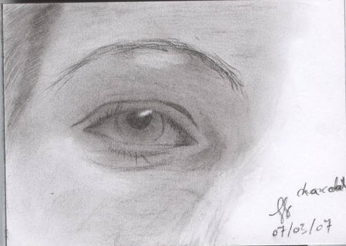 eye in pencil