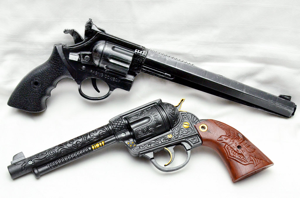 Pistols3040