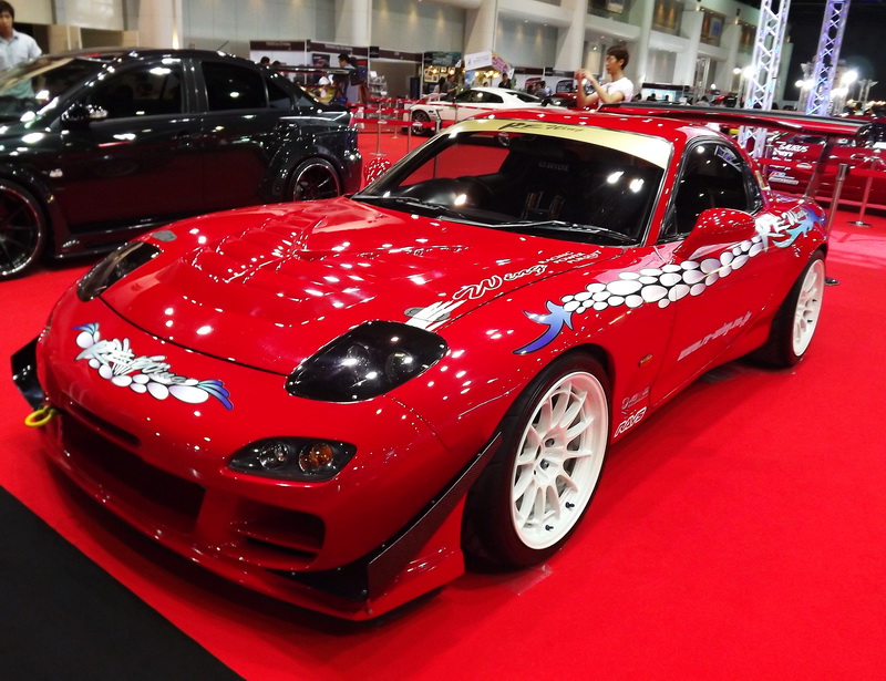 Mazda RX-7 Heavily Modified