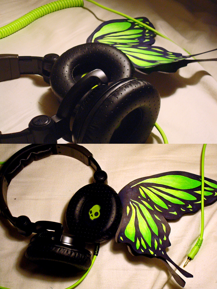 vocaloid :: magnet headphones