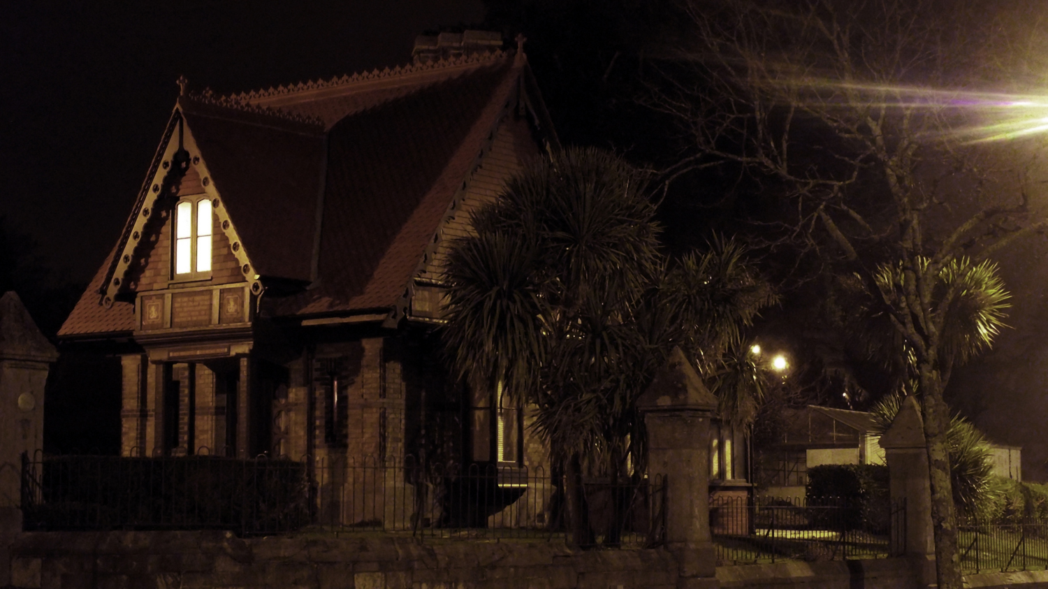 Devonport Park Gate House