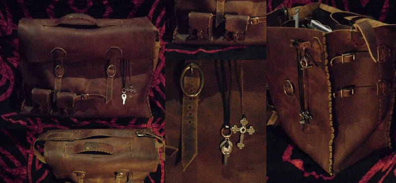 Leather shoulderbag