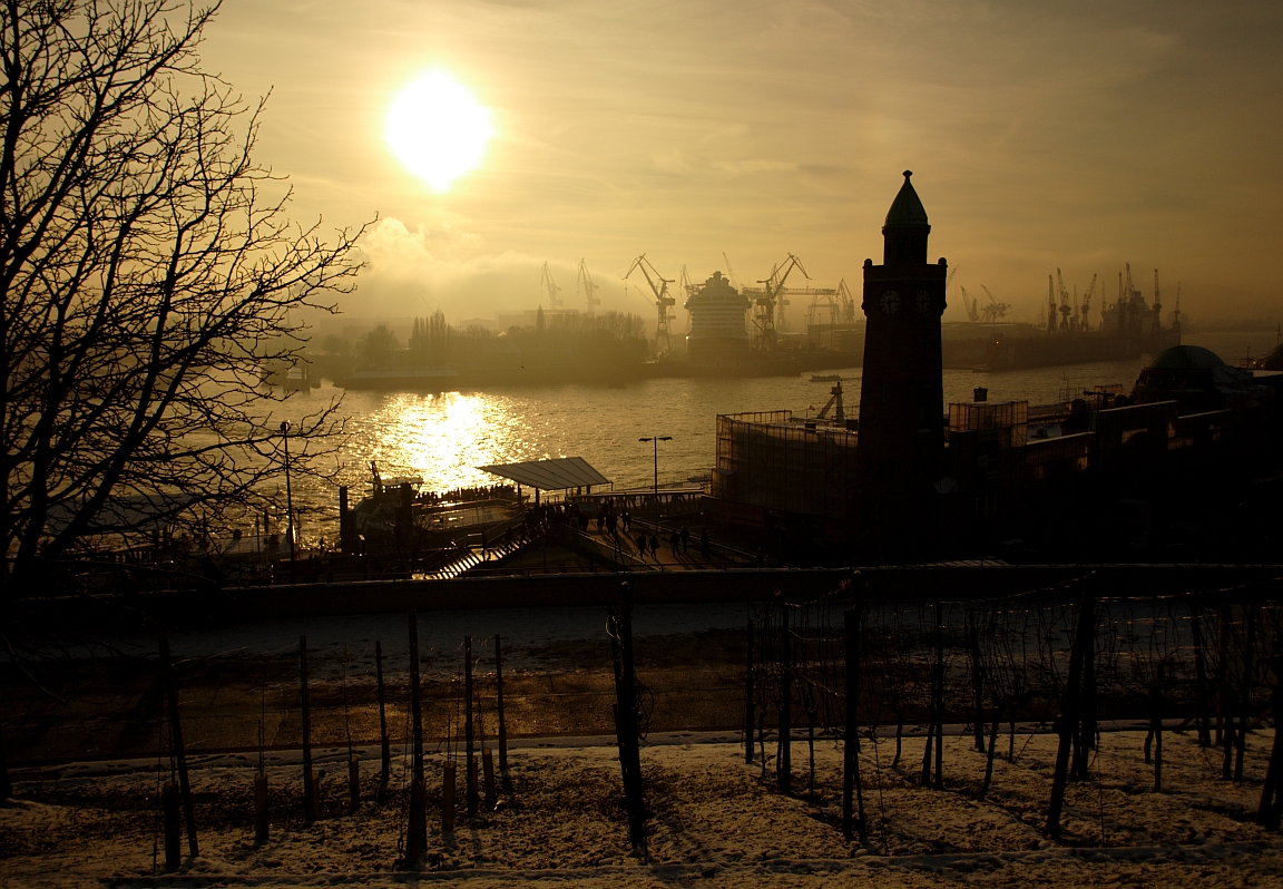 Hamburg Landungsbruecken