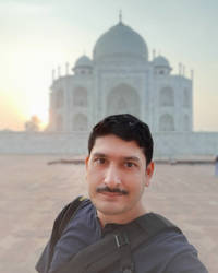 Sunrise at the Taj