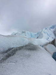 Icy ridge (glacier)