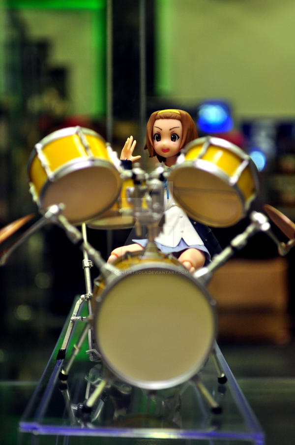 KOn: Ritsu Tanaika by reginepetrola on DeviantArt