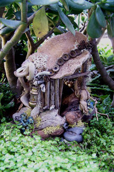 Faery house a closer look