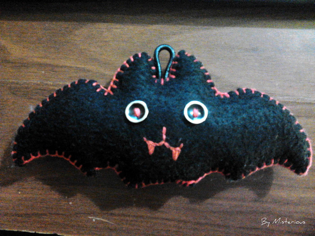 Black Batty Red Teeth by Misterious-One on DeviantArt