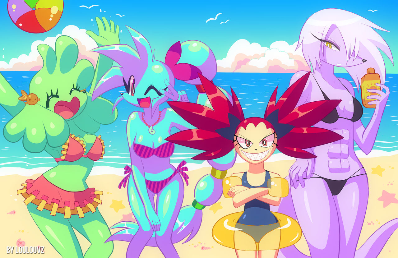 Spaicy girls at the beach!