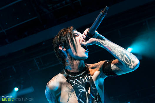 Andy Biersack of Black Veil Brides live in NYC I