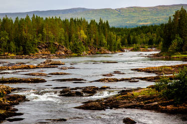 ROCKS IN WATER