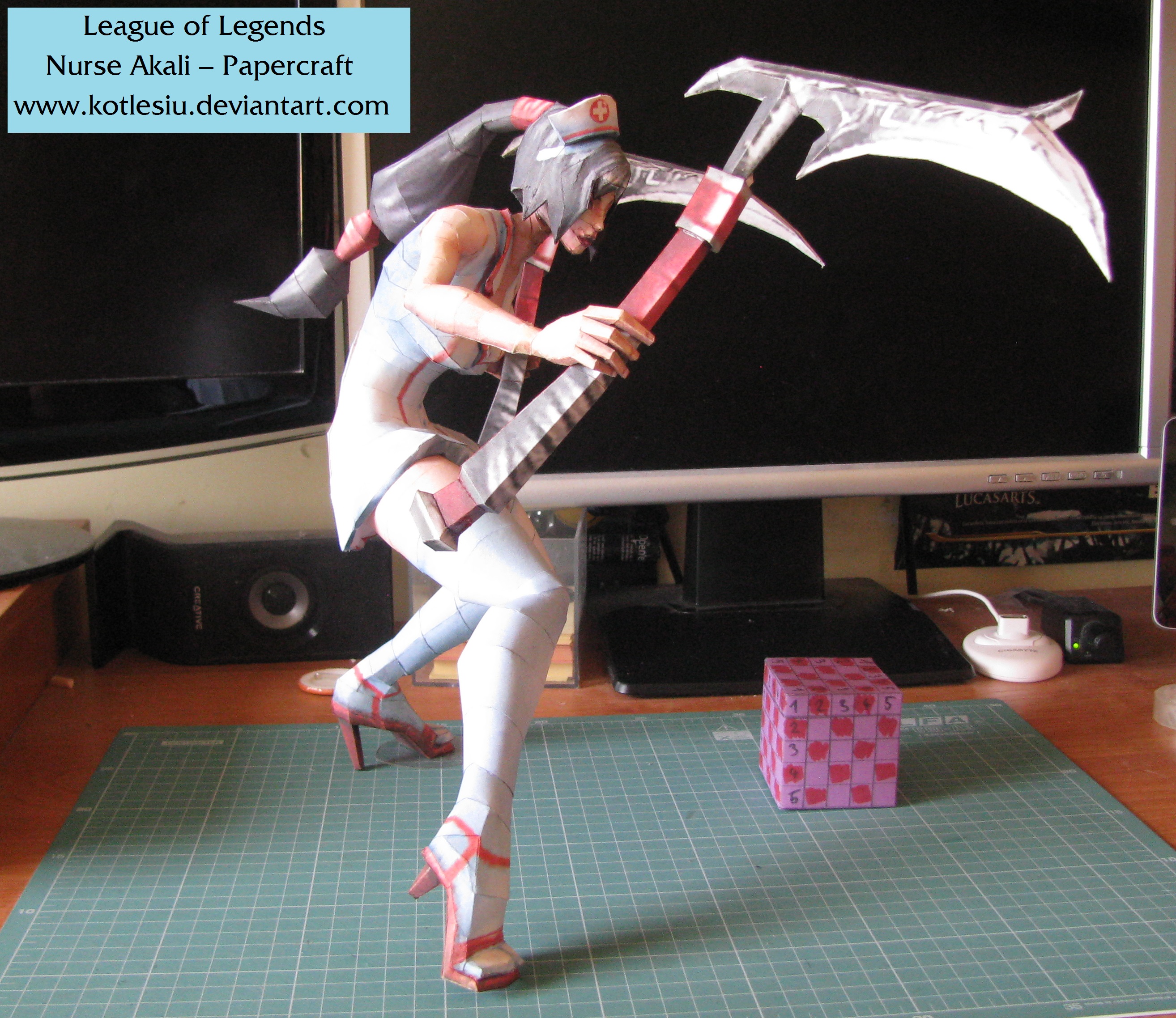 League of Legends - Nurse Akali Papercraft