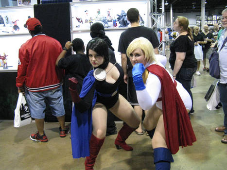 Power Girl/Nega Power Girl -Comic-Con Chicago 2012