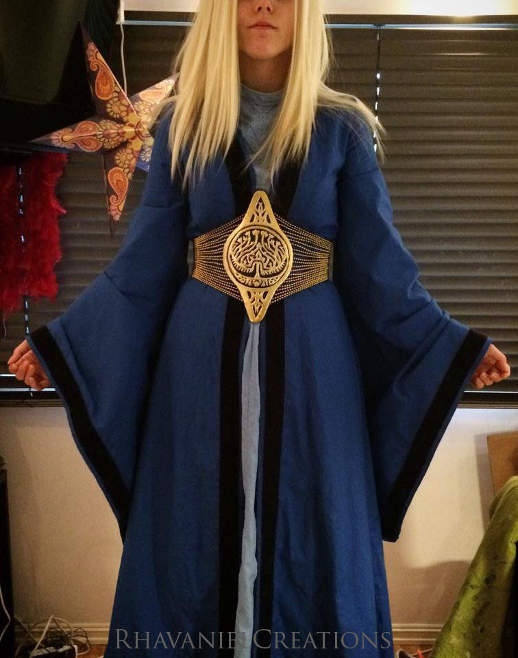 princess nuala dress Finished Nuala dress by RhavanielCreations on DeviantArt