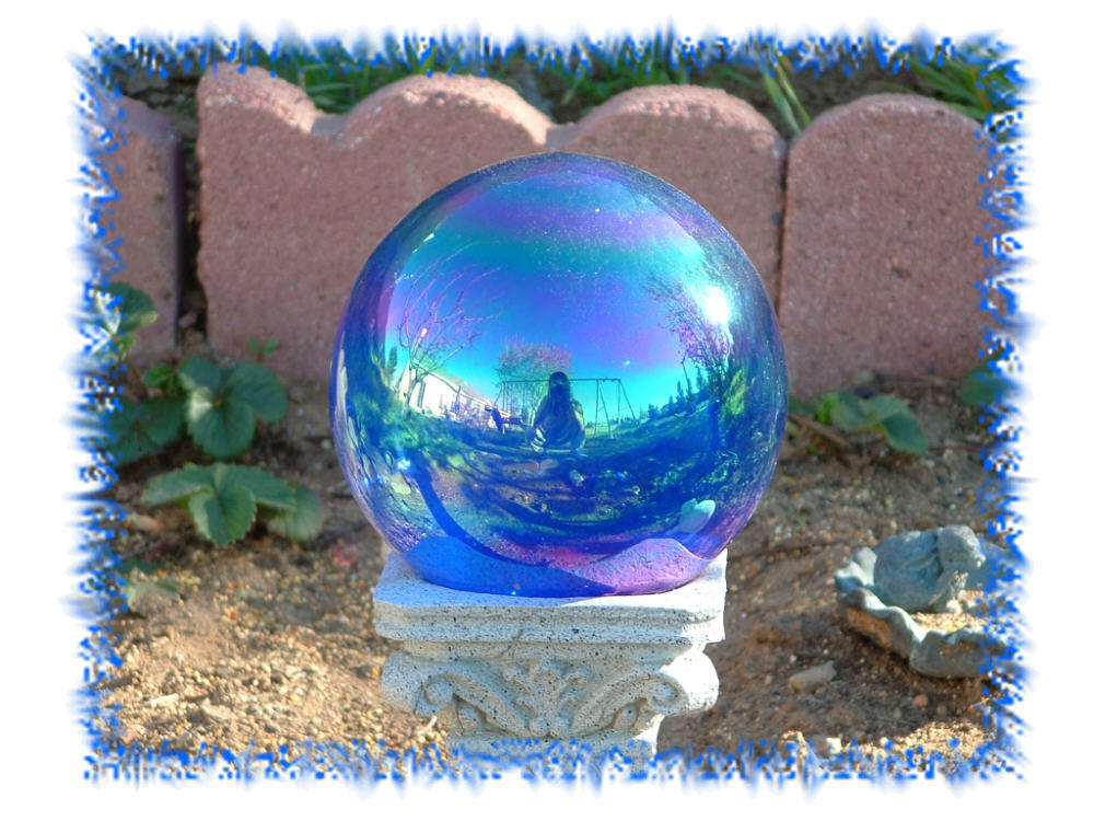 Distoreted Reflection Distorted reflection by Katsigh on DeviantArt