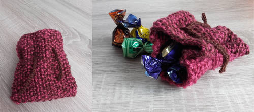 Trick-or-treating - knitting sweets bag