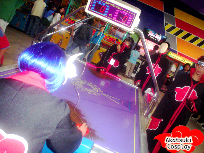Akatsuki At The Arcade
