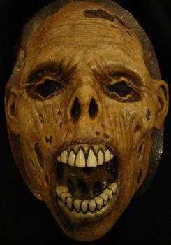 Mummy mask 1