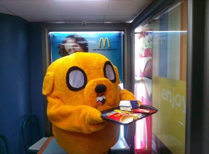 JAKE COSPLAY IN MC.DONNALS